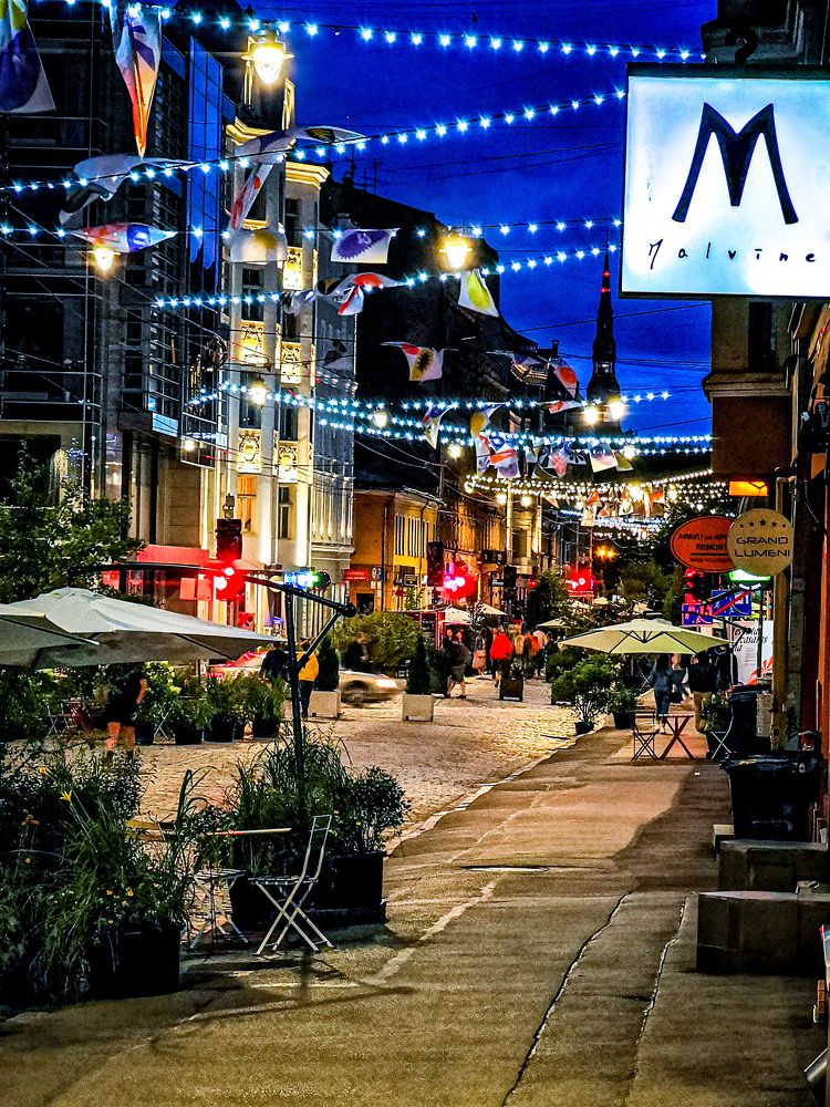 Фотография автора Дмитрий Лебедь