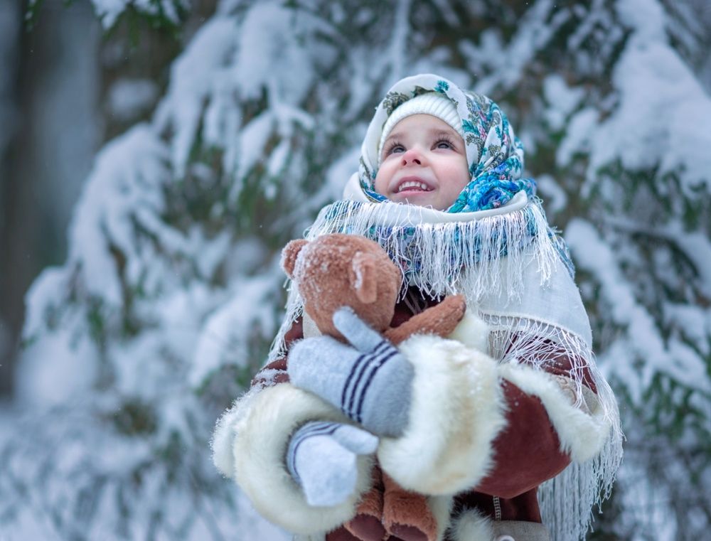 Девочка в лесу