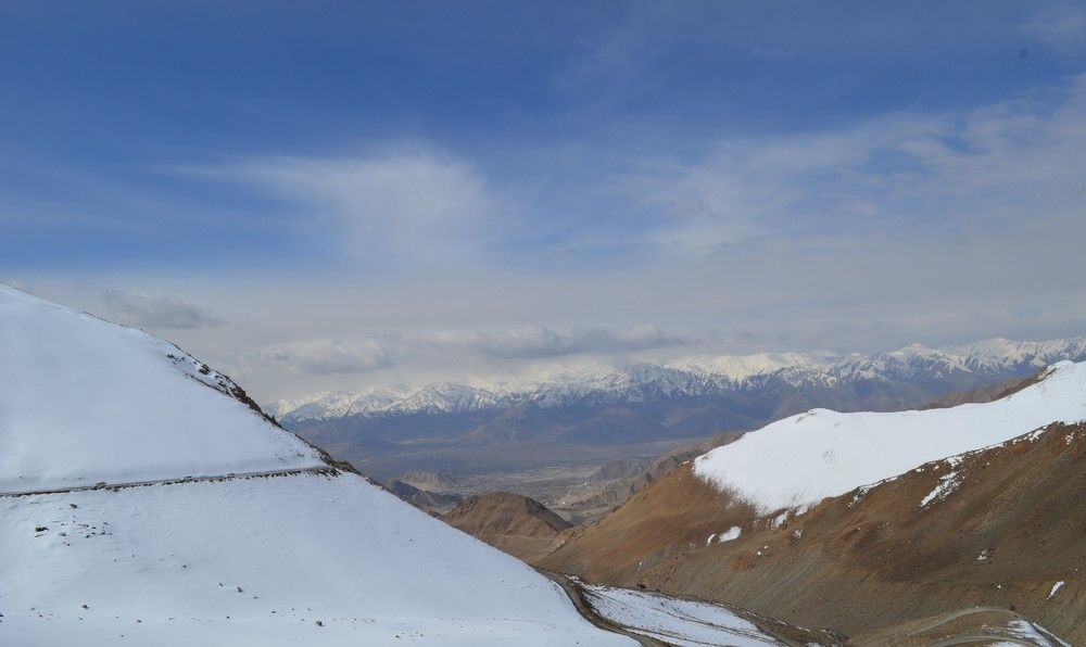 Leh to Khardung La pass