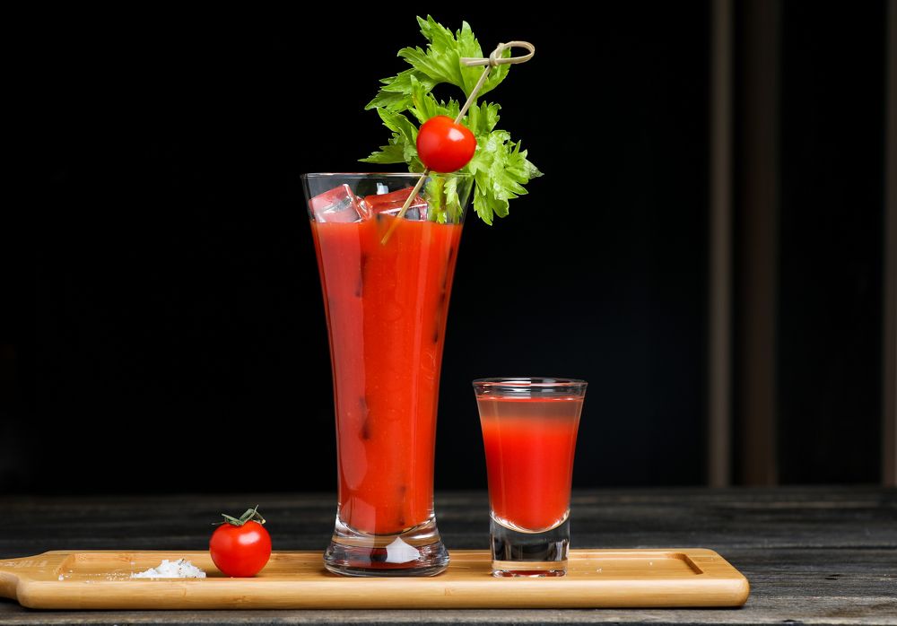 Томатный Сок vs Кровавая Мэри.