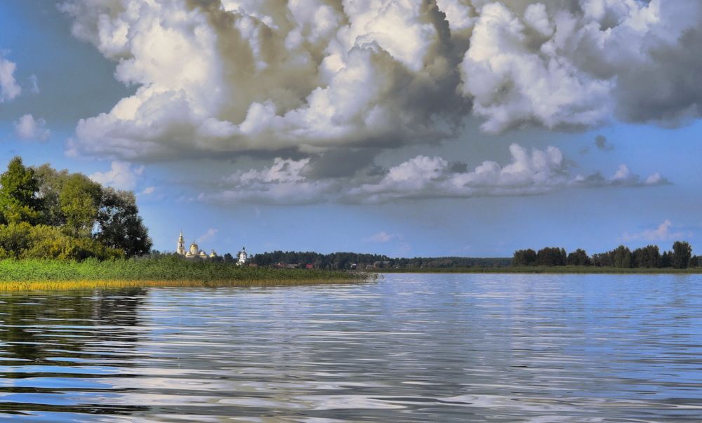 Низкая облачность