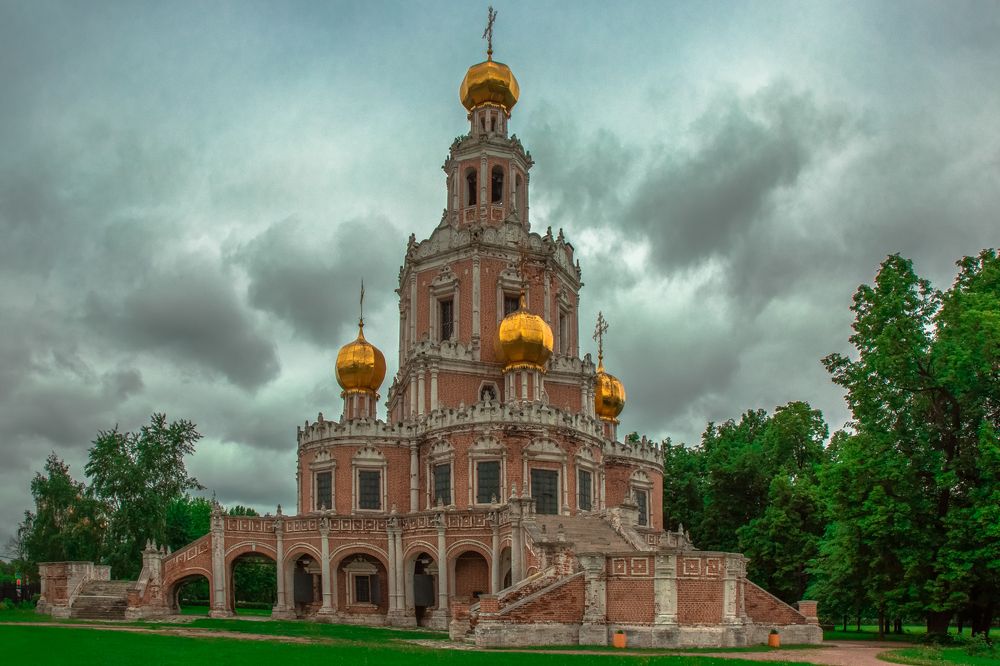 Photograph by Alex Dushutin