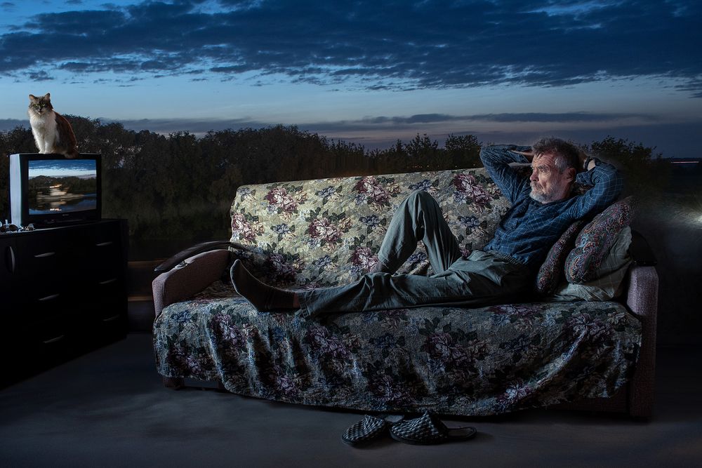 Ночной дозор на Москве-реке, или  диванные фантазии мастера. Геннадий Чистяков.