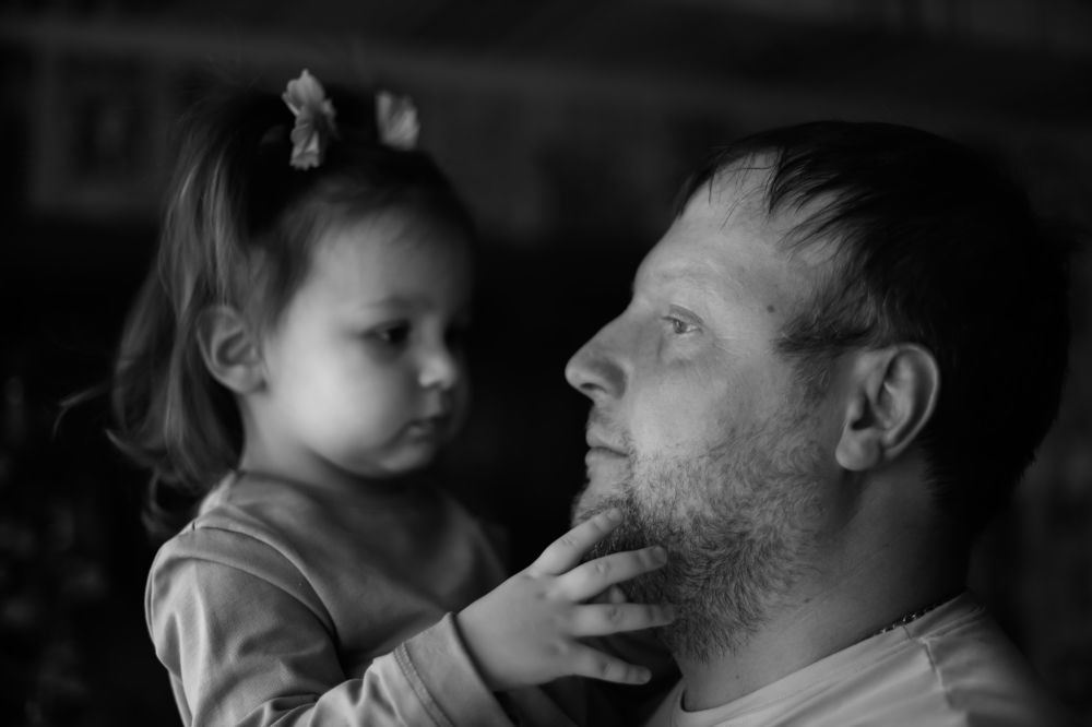 Любовь отца к дочери.