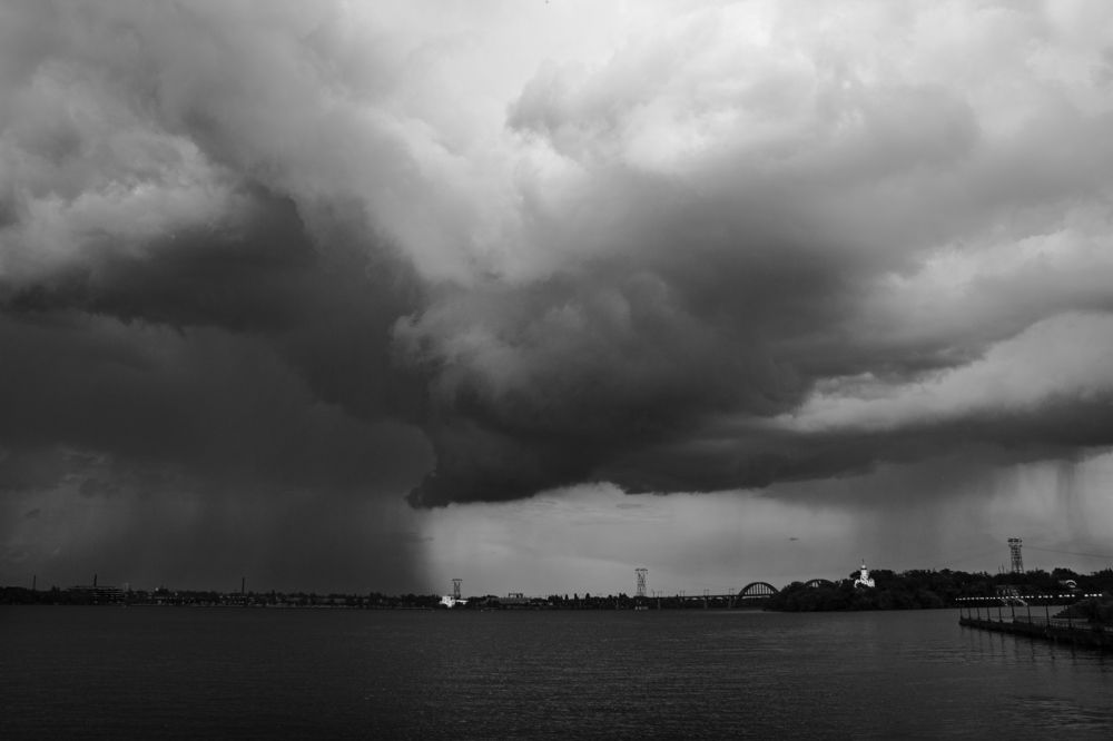 Із серії "Дніпро. Дощ"