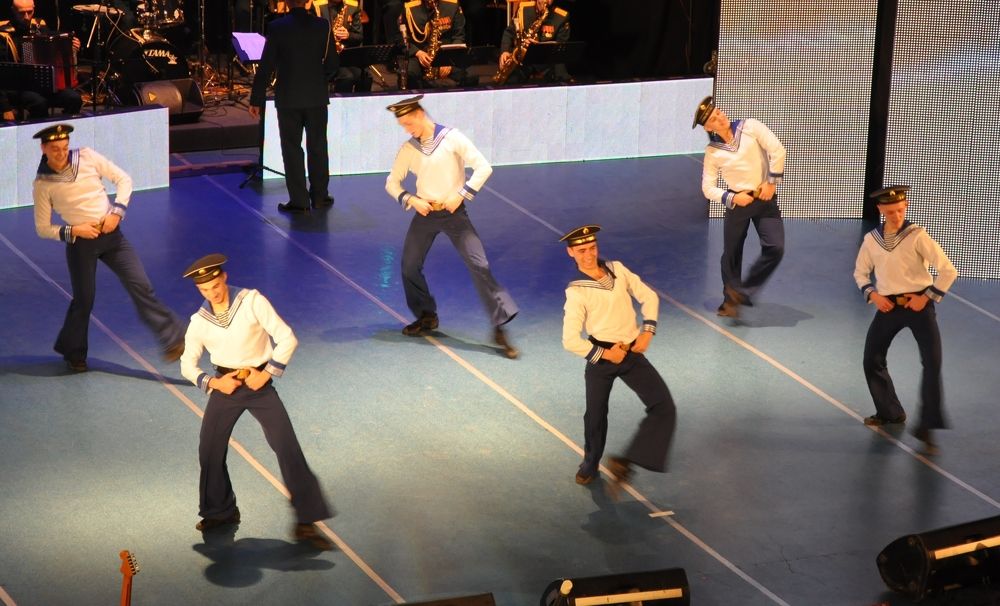 Танец моряков- Яблочко