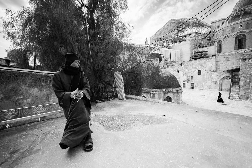 Photograph by Maxim Sayapin