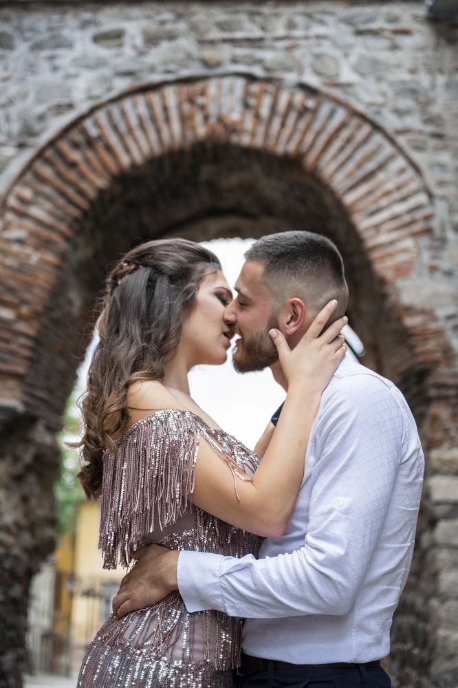 Photograph by  Dimitar