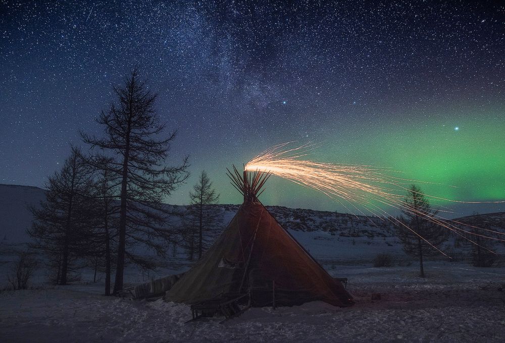 Photograph by Vladimir Kushnarev