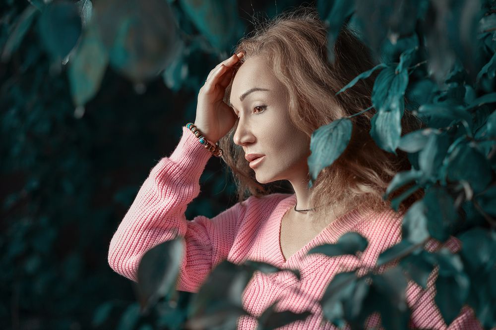 Photograph by Max Samadhi