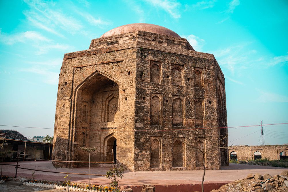 Rawat fort dome