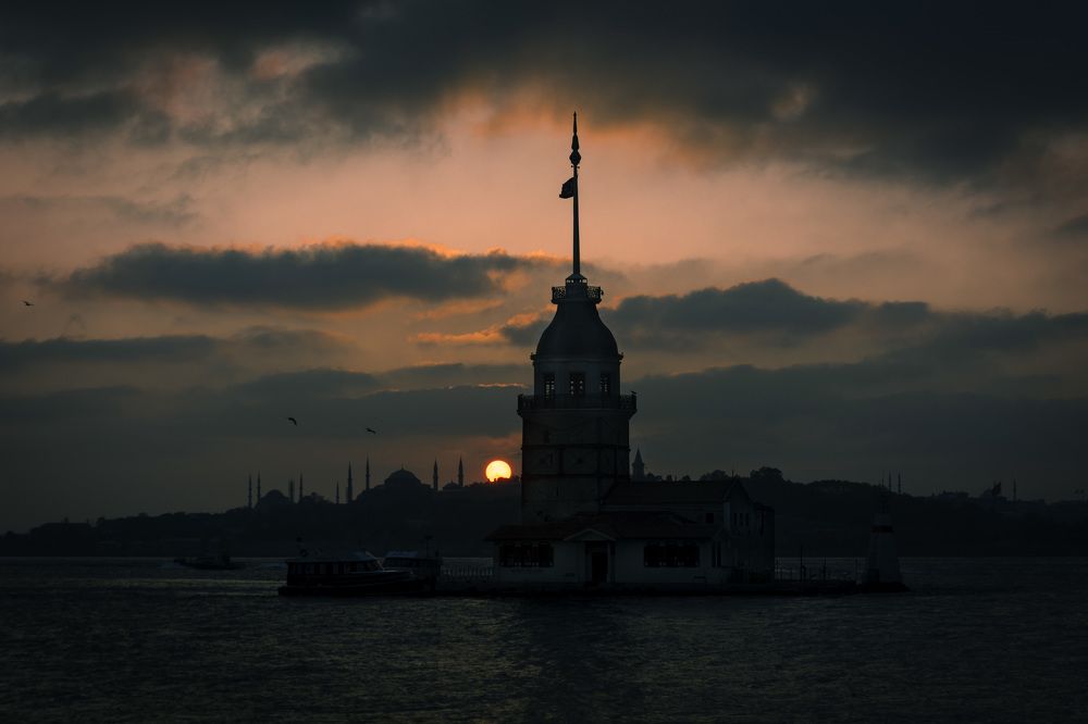 Sunset at Maiden's Tower