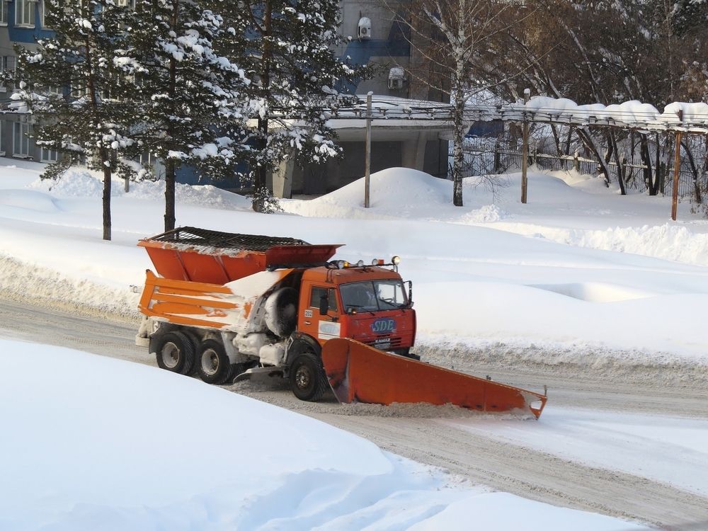 Уборка снега
