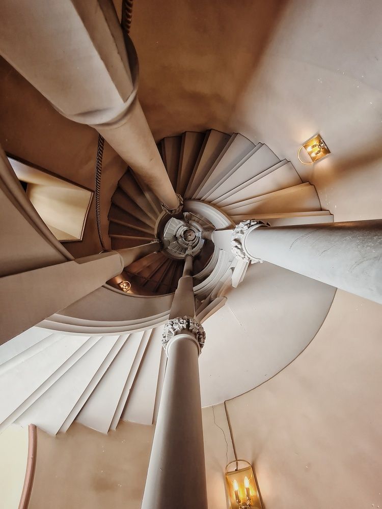 Лестница в замке Гогенцоллерн. Германия