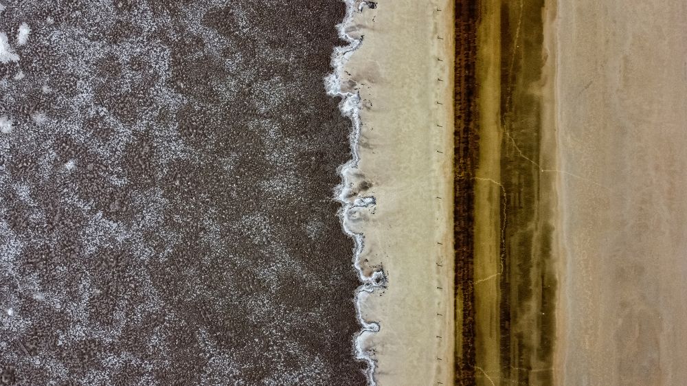 Photograph by Daniil Kurmachev