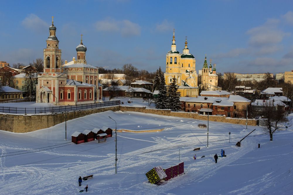 Старый Серпухов. Успенская, Ильинская, Троицкая церкви.