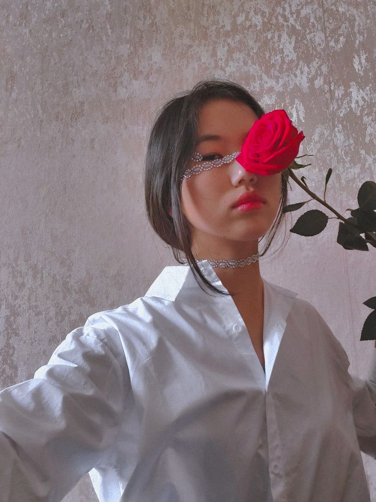 Rose woman