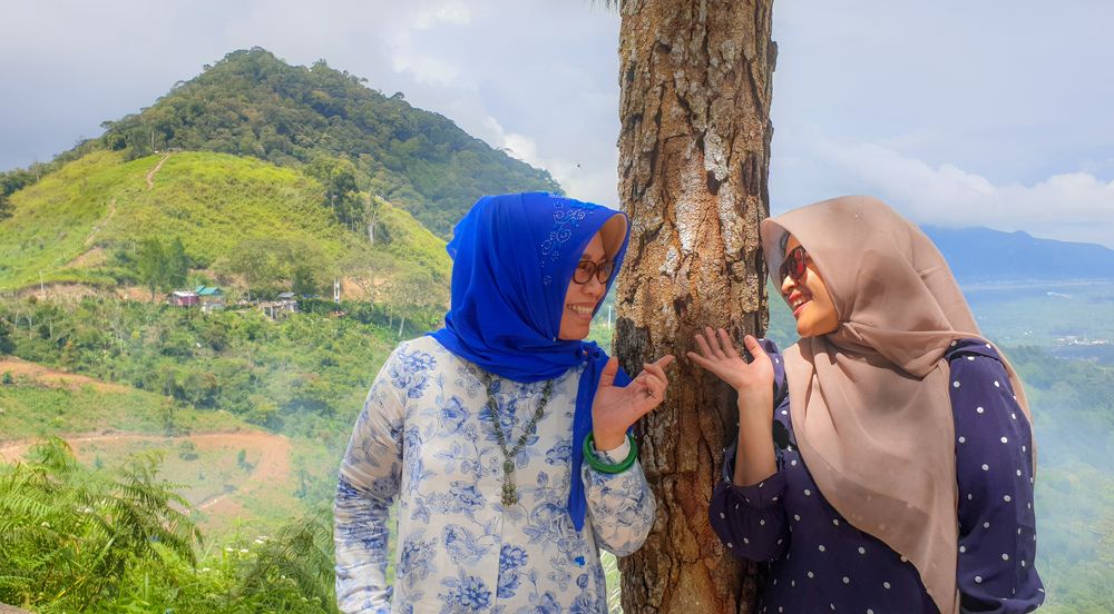 Photograph by Albert Maramis