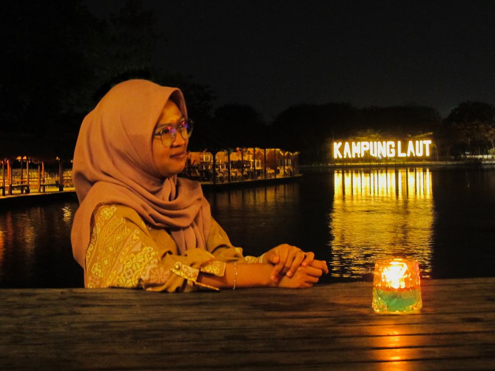 Photograph by Albert Maramis