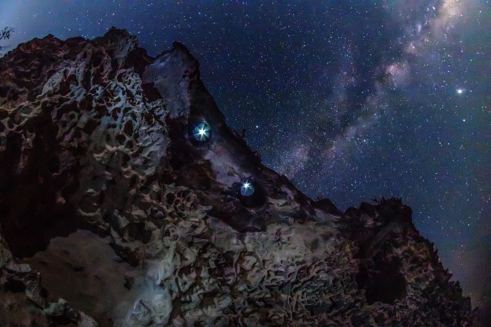 War of the Worlds.  Война миров.