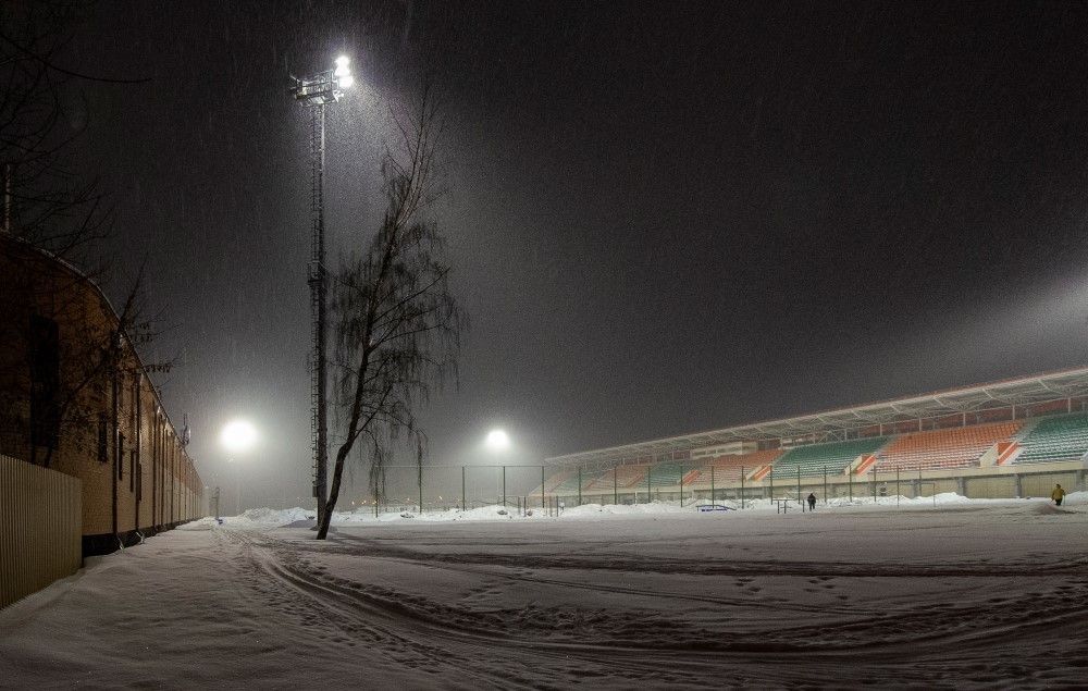 Вечерний стадион
