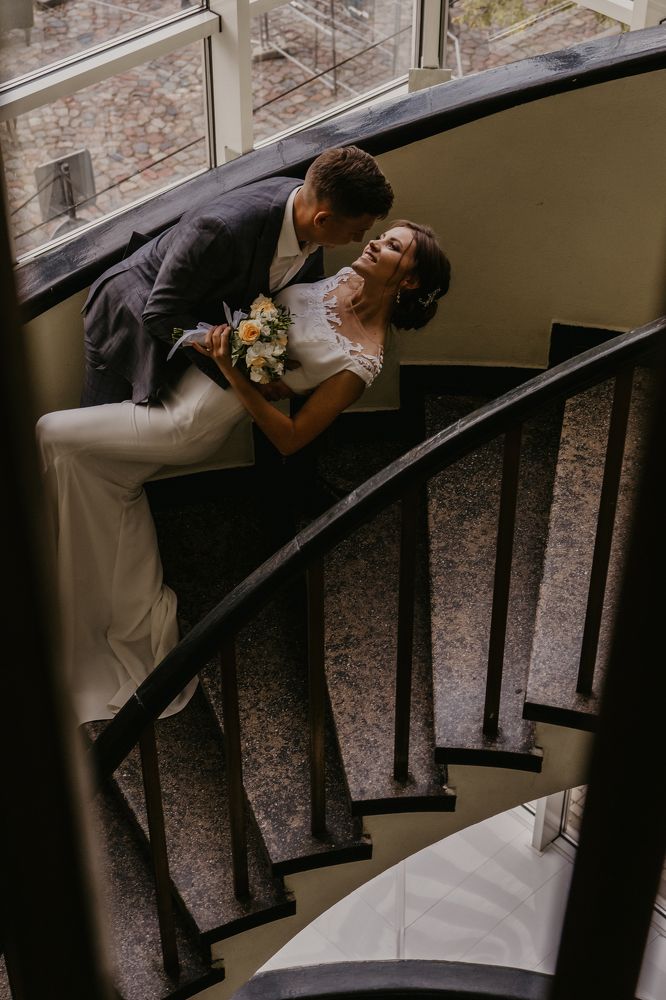 Wedding Story: love from the first pages