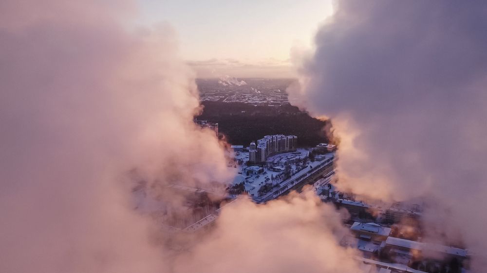 look at the city through the clouds
