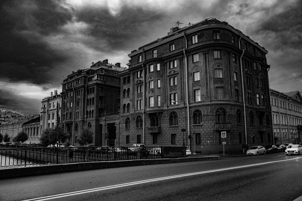 Vega Apartment Building