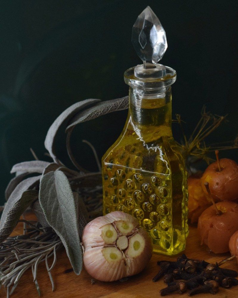 Натюрморт с чесноком