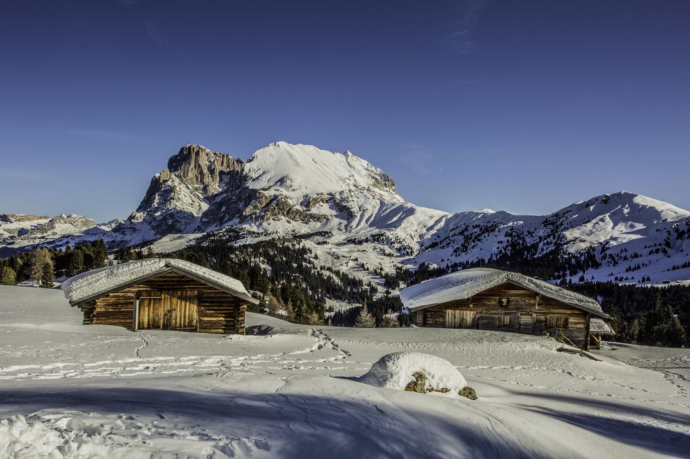 Зимние Доломиты