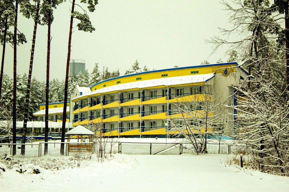 Санаторий в лесу