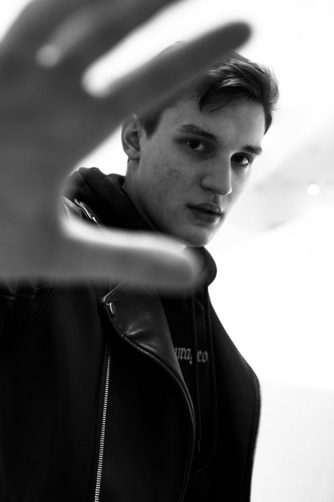 Просто друг