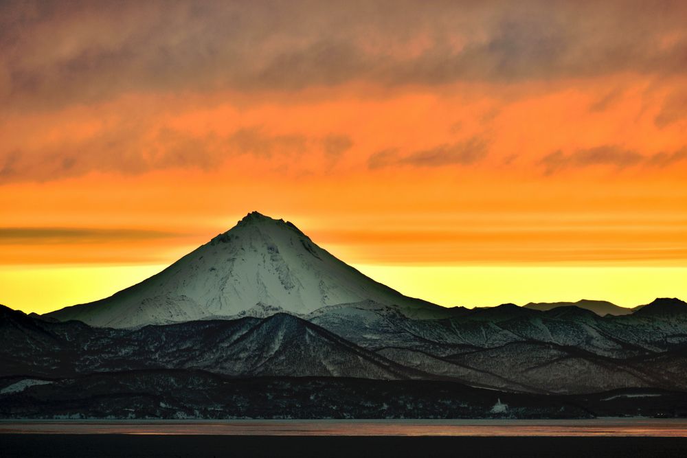 Закат на Авачинской бухте.