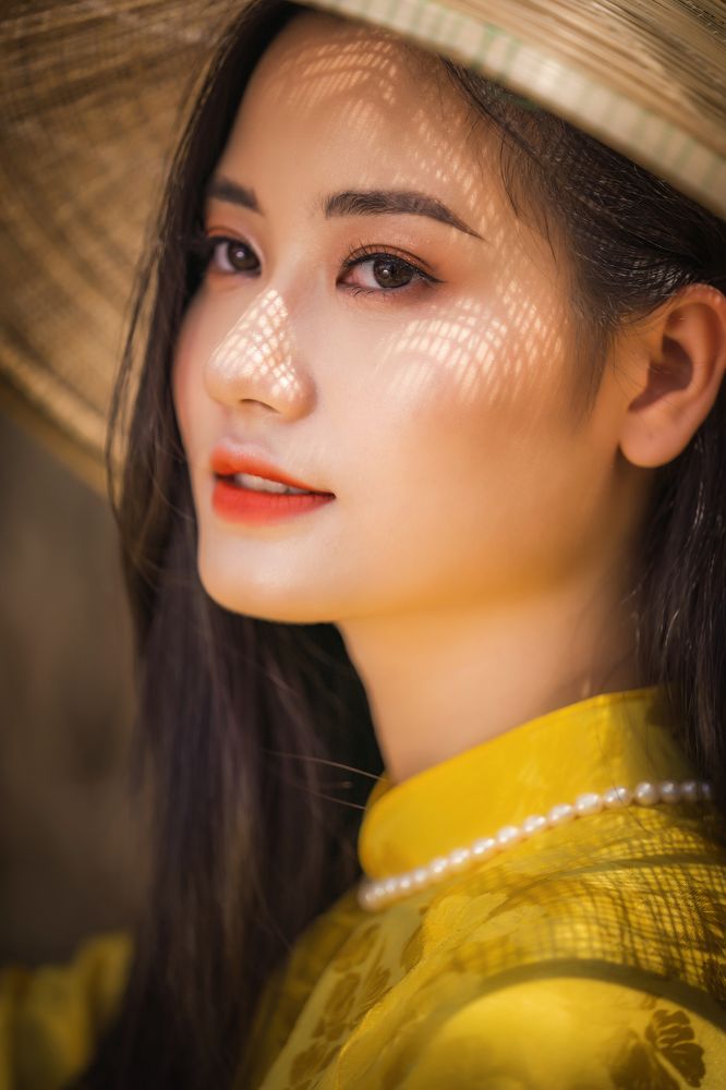Vietnamese yellow girl.