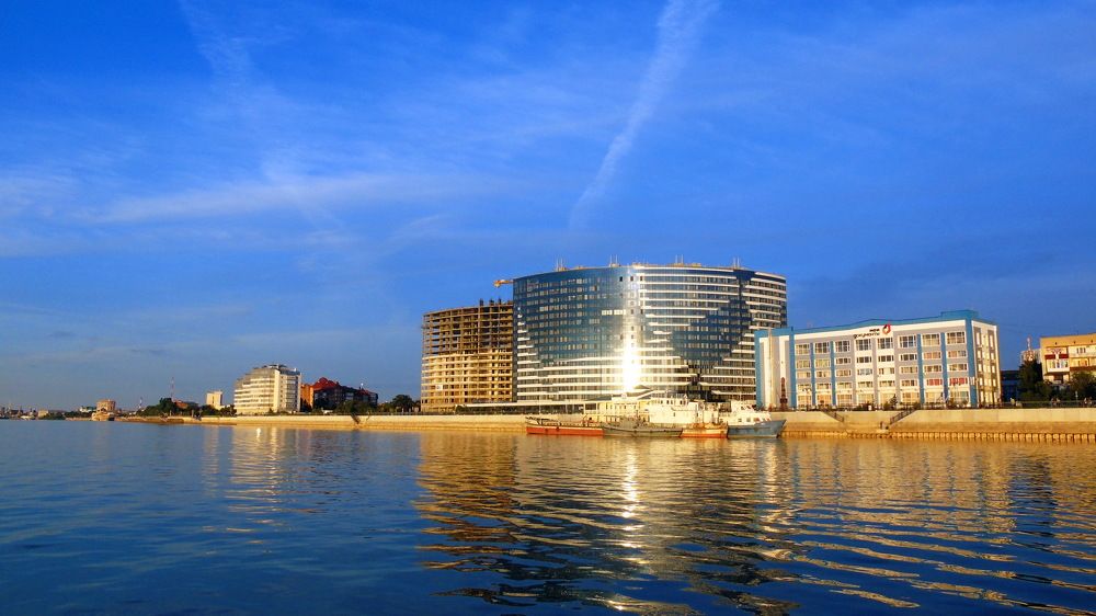 Набережная реки Волга