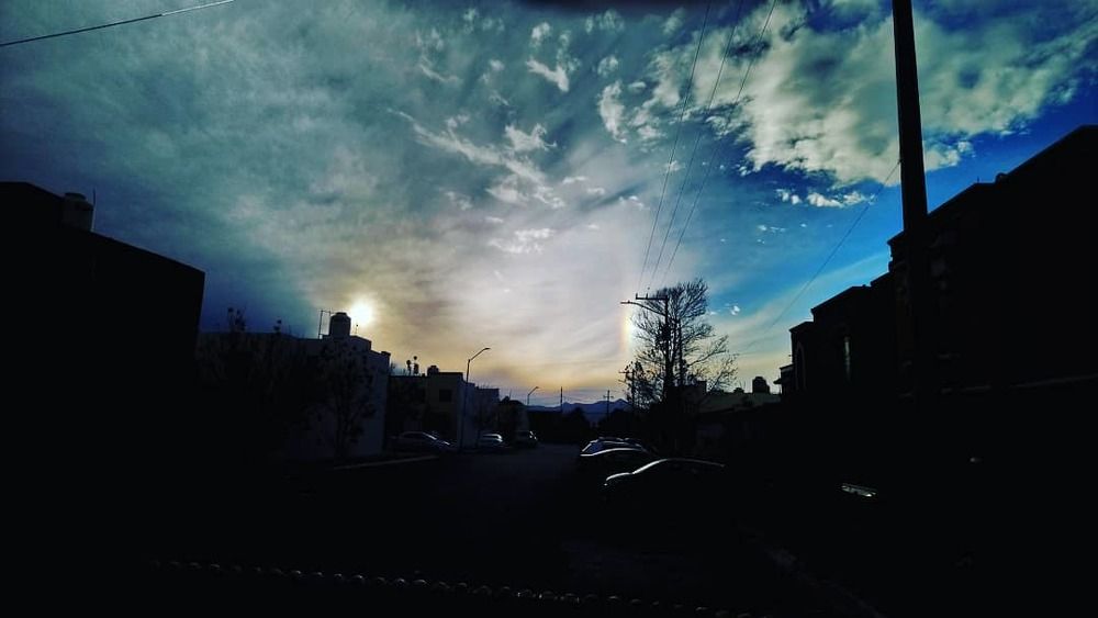 atardecer desde la calle de mi casa