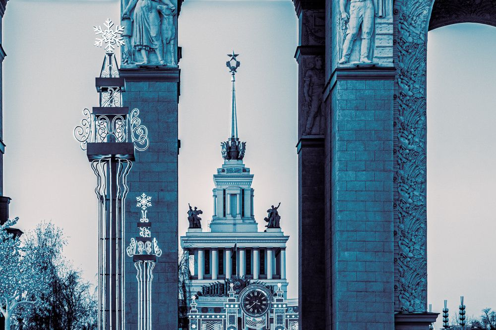 Photograph by Alexander Popov