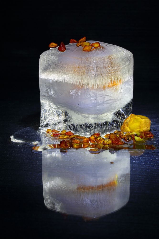 Лед и янтарь. Ice and amber