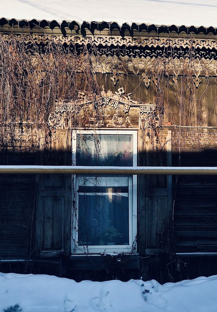 Большое окно.