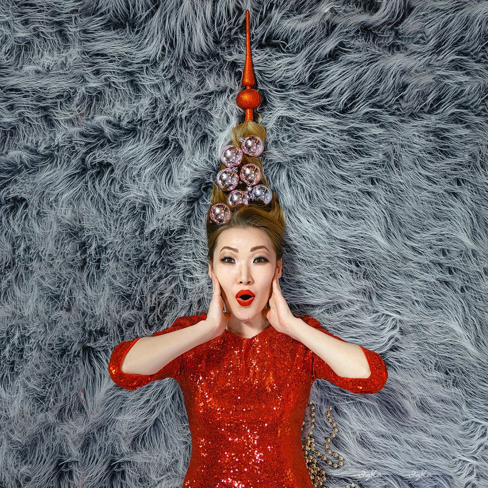 Ёлка, не певица)