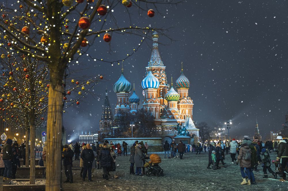Новогодние гуляния по Красной площади
