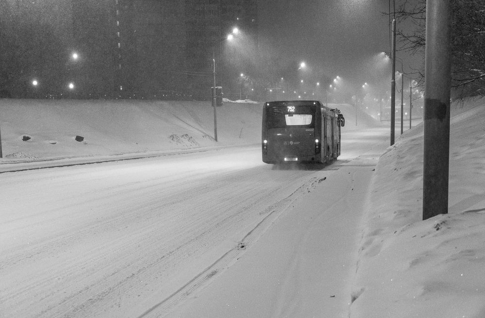 The last bus. Snowstorm