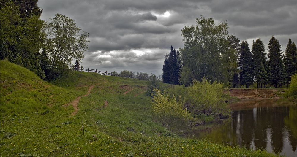 Околица деревни Старое крещено.