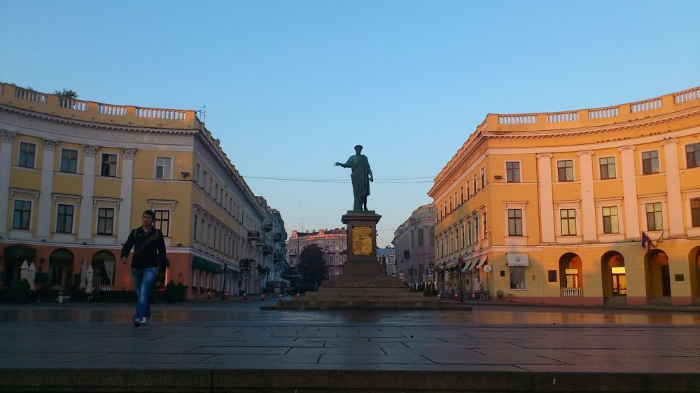 Дюк на рассвете.