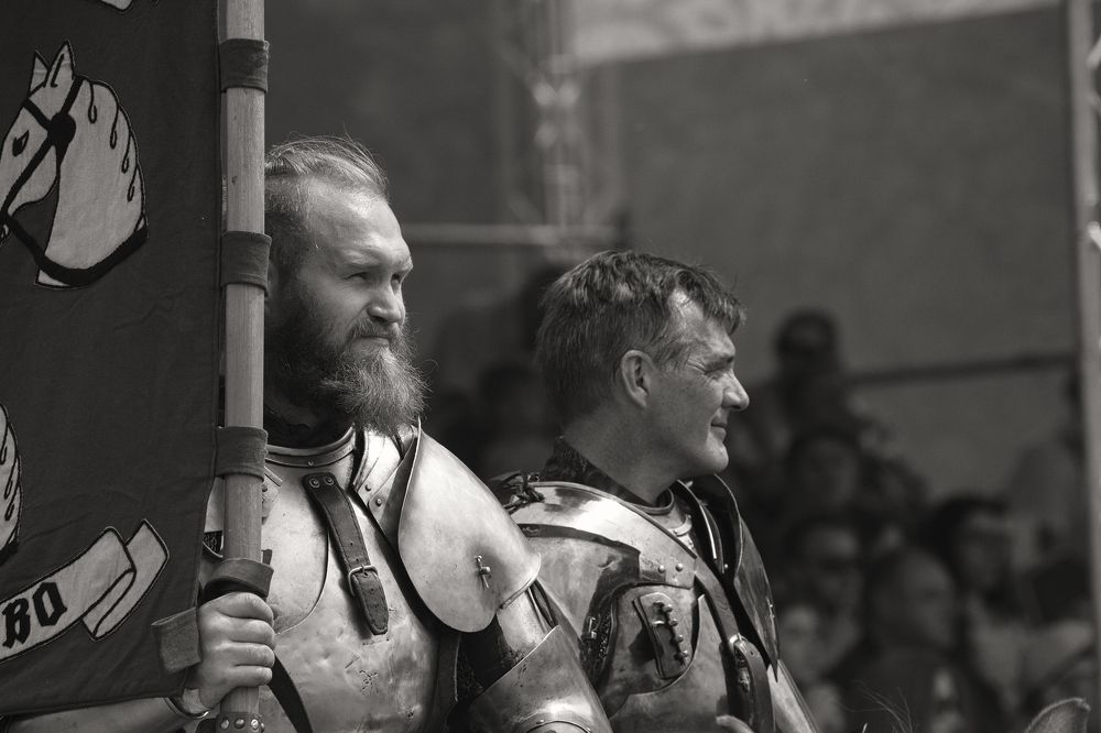 Жаркий день или после боя