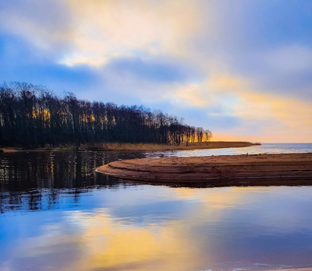 Водная гладь.