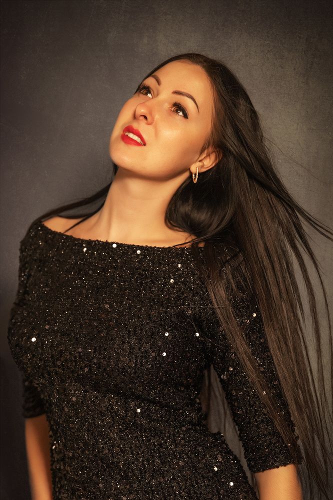 Портрет молодой женщины