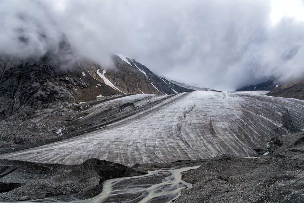 Морена. Ледник Большой Актру.