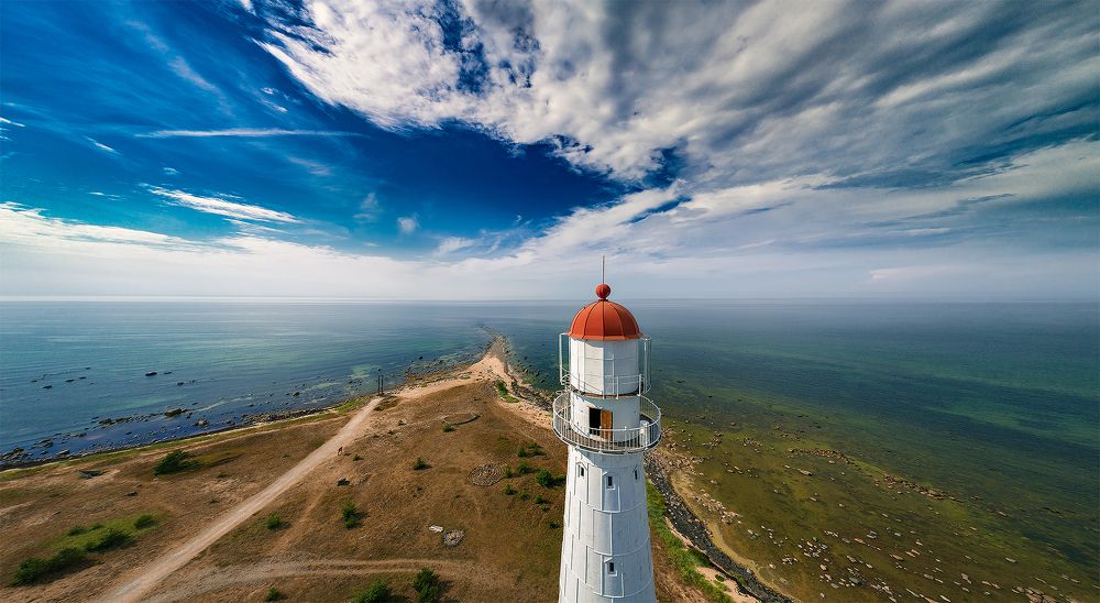 Tahkuna Lighthouse