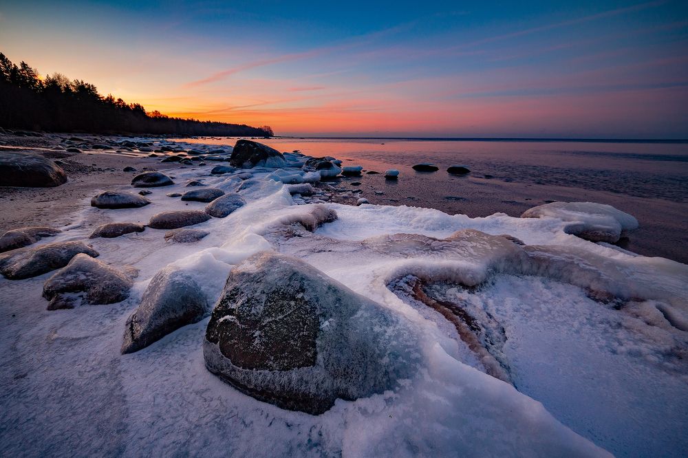 Photograph by Peter Aleksandrov